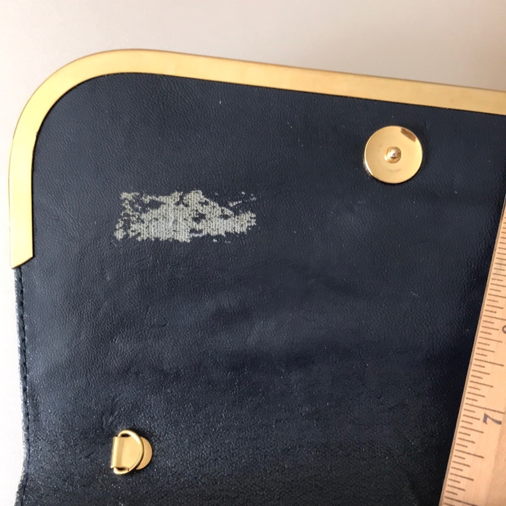 Vintage Evening Clutch w/Shoulder Strap - Picture 6 of 10